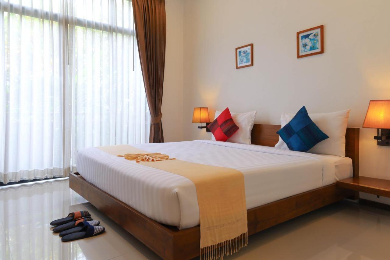 The Choice Hotel - Adults Only Бангкок Экстерьер фото