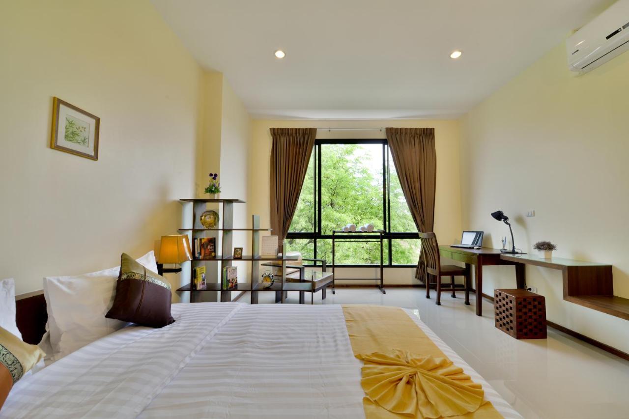 The Choice Hotel - Adults Only Бангкок Номер фото